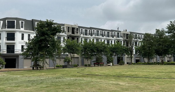 Chủ đầu tư Eco City Premia nói gì về việc chậm cấp sổ đỏ, người dân phải đặt cọc 200 triệu khi muốn sửa nhà?