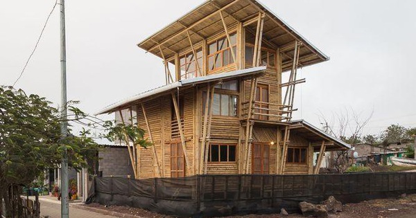 Ngỡ ngàng với nhà 3 tầng làm bằng tre