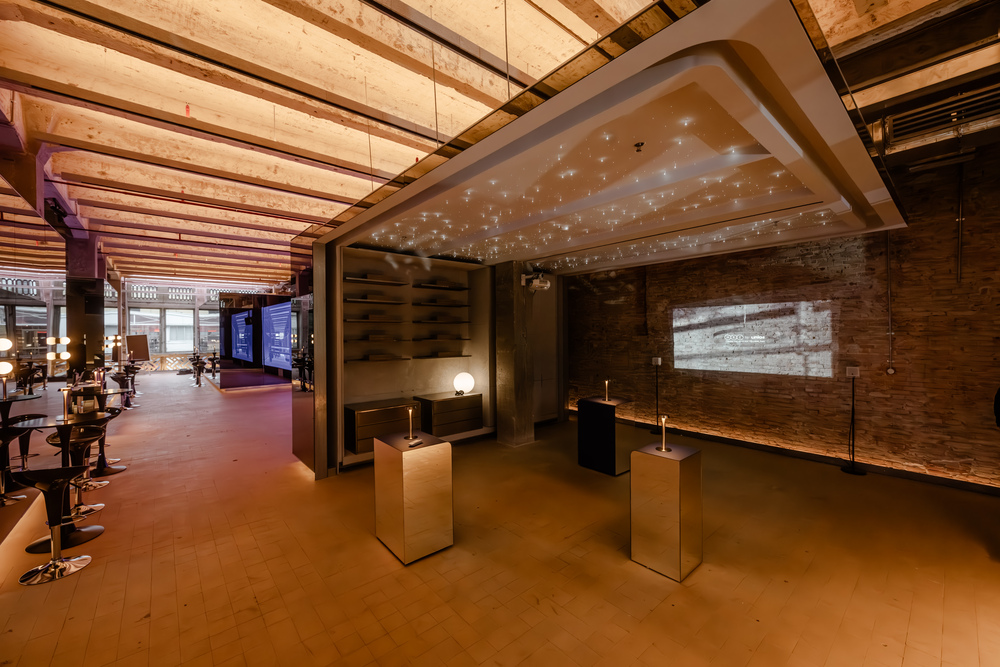 Tái sinh công trình Đông Dương cổ bằng trải nghiệm ánh sáng đương đại