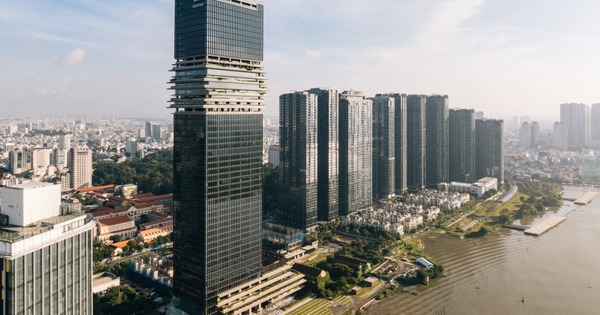 Tòa tháp cao thứ 3 Việt Nam bổ sung 12 . 500 M² sàn bán lẻ cho TP . HCM