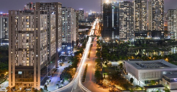 Ôm 23 tỷ bán chung cư gửi ngân hàng thu lãi 115 triệu mỗi tháng, rồi ở nhà thuê chờ BĐS giảm giá mới mua