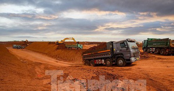 Cận cảnh thi công dự án sân bay tỷ đô lớn nhất Việt Nam