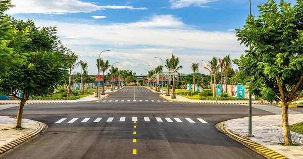 Nghịch lý giá cả và cơ hội đầu tư bất động sản hiện tại