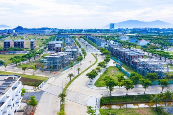 “Rồng bay” nhờ cú hích kép từ Trung tâm Tài chính quốc tế và Khu thương mại