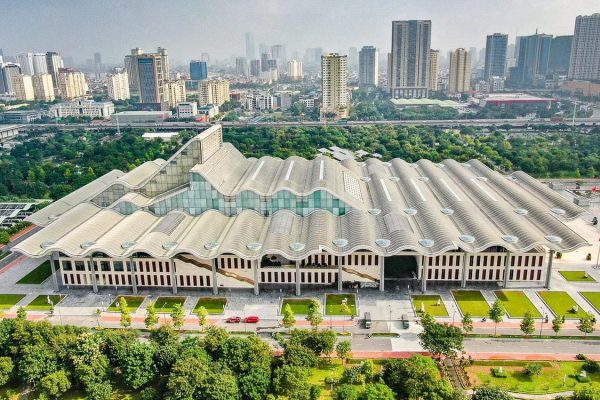 Công trình dùng 12.500 tấn kết cấu thép, 50.000 m2 kính đã về đích thần tốc và lập kỷ lục Đông Nam Á