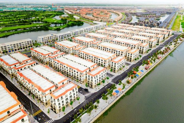 Royal Boulevard mở cơ hội khai thác dòng tiền từ bất động sản “vận hành thực” – Tạp chí Kiến trúc Việt Nam